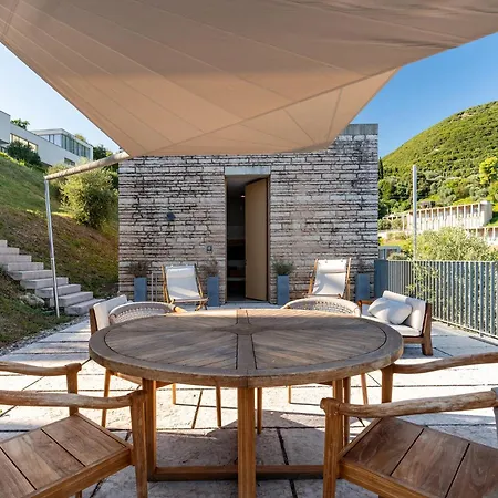 David Chipperfield Ovest - Eden Villa